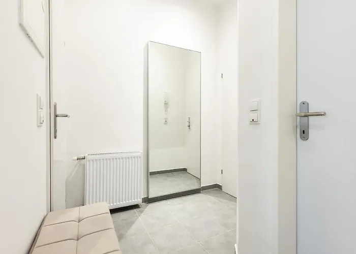 Cozy Steps Away From Wiener Stadthalle * Vienna